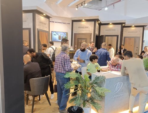 الفرق بين أبواب MDF وأبواب الخشب الطبيعي — أيهما تختار؟
